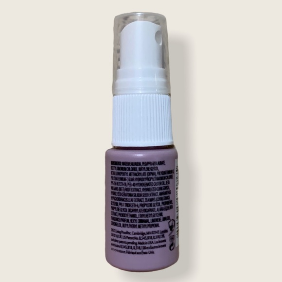 6/$25 Living Proof Restore Perfecting Spray - Picture 2 of 2